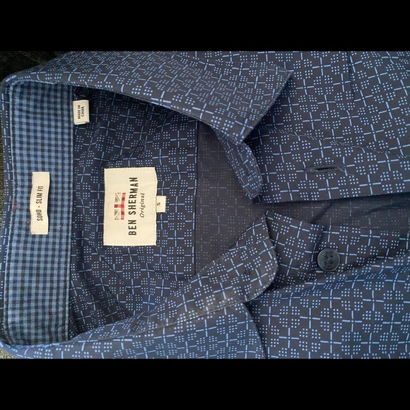 Button down shirt - Picture 2 of 3